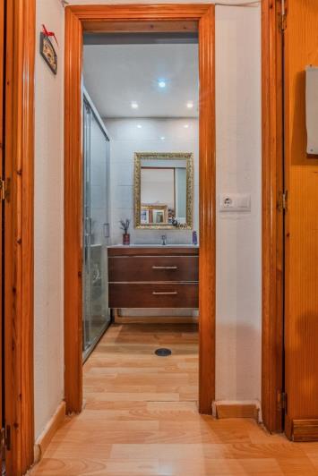 Image No.25-2 Bed Villa for sale