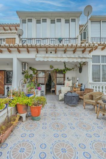 Image No.28-2 Bed Villa for sale