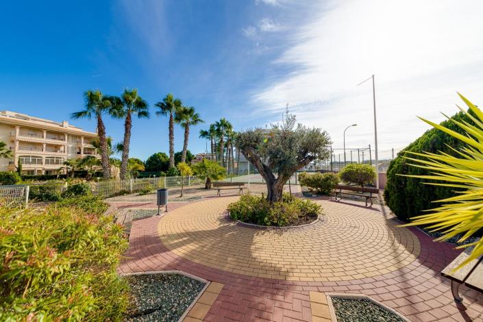 Image No.25-Appartement de 2 chambres à vendre à Torrevieja