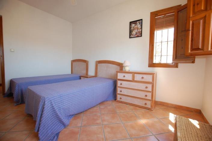 Image No.18-3 Bed Villa for sale