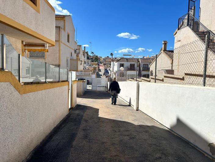 Image No.6-3 Bed Townhouse for sale