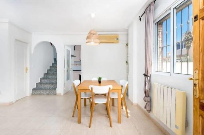 Image No.7-Villa de 5 chambres à vendre à Ciudad Quesada