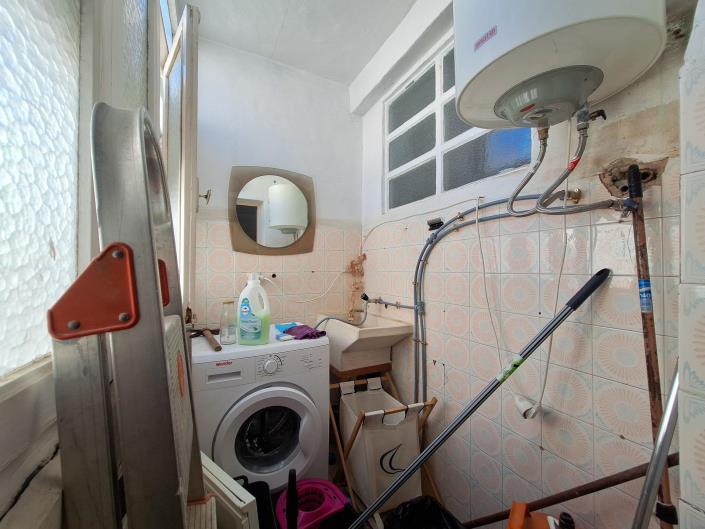 Image No.14-3 Bed Apartment for sale