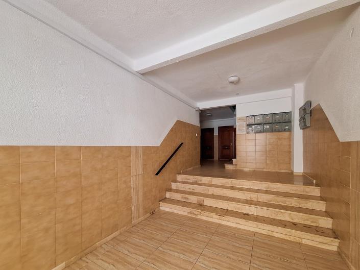 Image No.22-3 Bed Apartment for sale