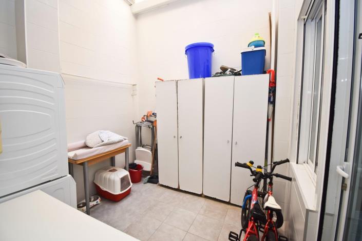 Image No.6-3 Bed Apartment for sale