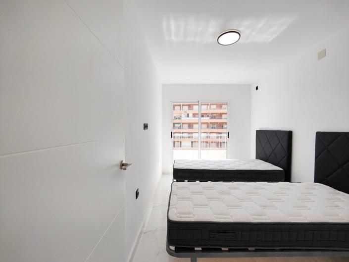 Image No.19-2 Bed Apartment for sale