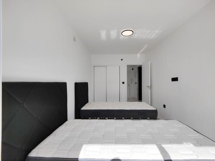 Image No.20-2 Bed Apartment for sale