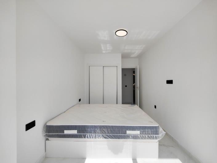 Image No.26-2 Bed Apartment for sale