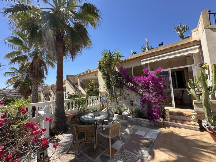 Image No.10-2 Bed Townhouse for sale