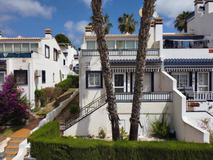 Image No.44-3 Bed Townhouse for sale