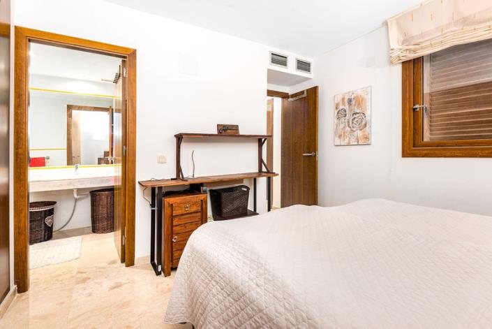 Image No.10-Appartement de 2 chambres à vendre à Punta Prima