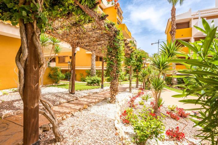 Image No.20-Appartement de 2 chambres à vendre à Punta Prima