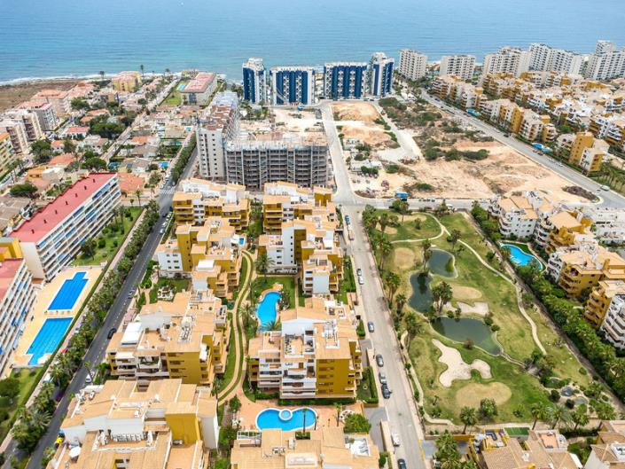 Image No.25-Appartement de 2 chambres à vendre à Punta Prima