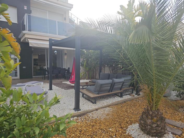 Image No.14-2 Bed Bungalow for sale