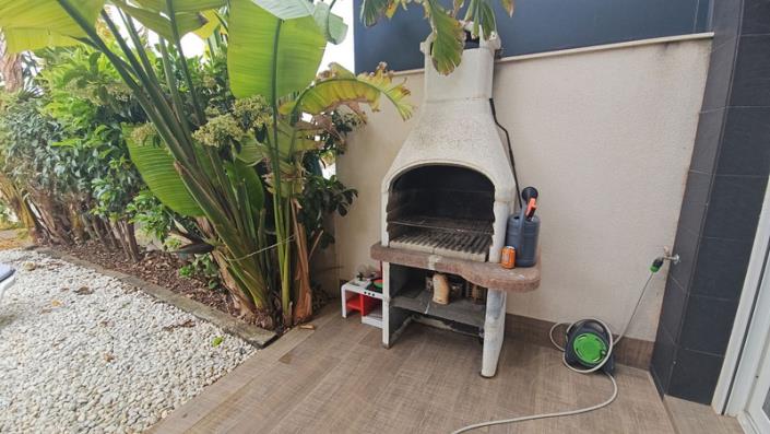 Image No.13-2 Bed Bungalow for sale