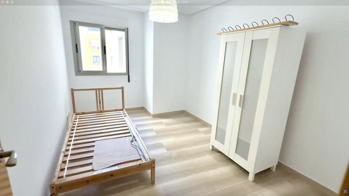 Image No.11-4 Bed Apartment for sale