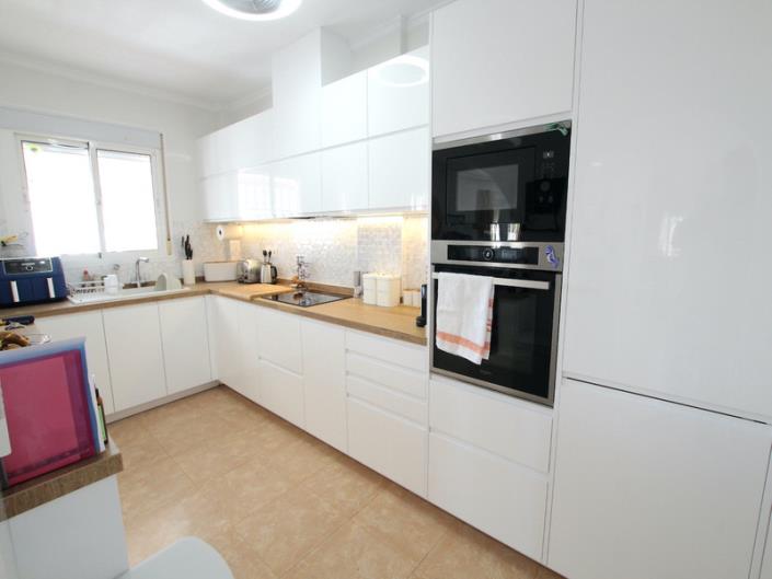 Image No.5-3 Bed Villa for sale