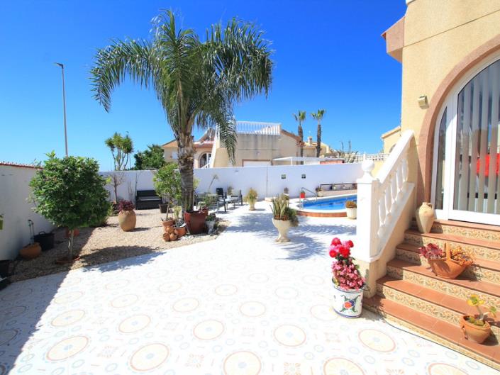 Image No.14-3 Bed Villa for sale