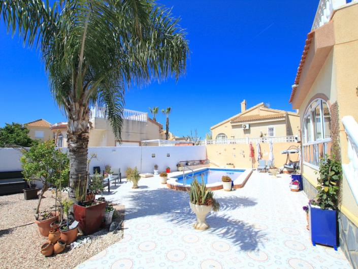 Image No.32-3 Bed Villa for sale