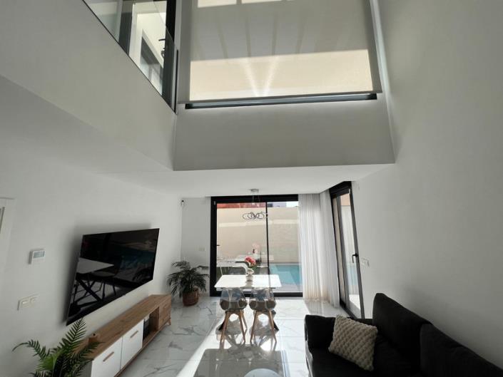 Image No.16-3 Bed Villa for sale