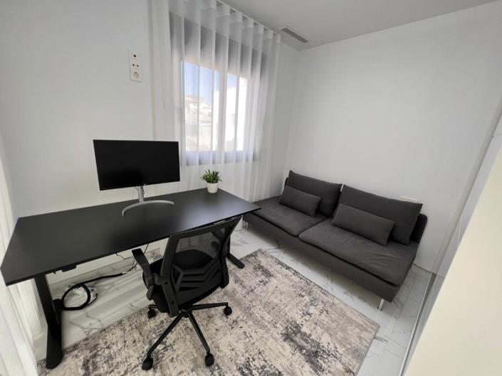 Image No.18-3 Bed Villa for sale