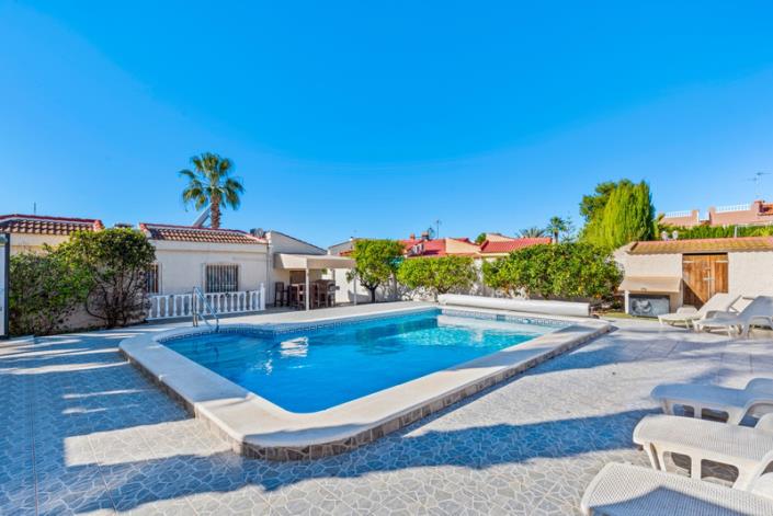 Image No.41-Villa de 5 chambres à vendre à Ciudad Quesada