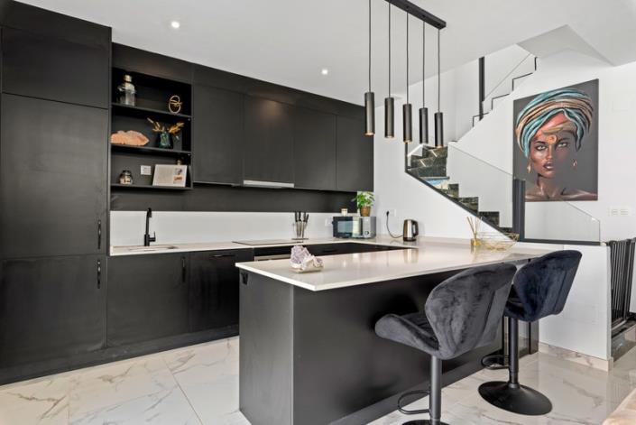 Image No.12-3 Bed Villa for sale