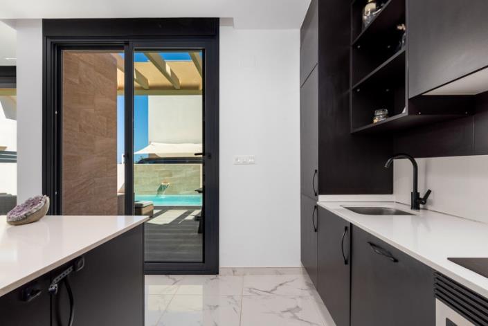 Image No.15-3 Bed Villa for sale