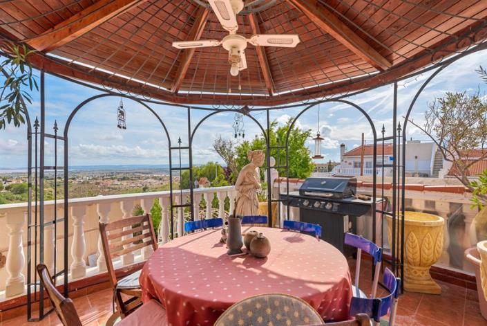 Image No.21-3 Bed Villa for sale