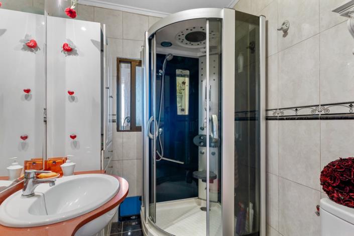 Image No.23-3 Bed Villa for sale