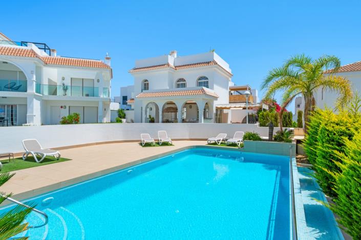 Image No.4-3 Bed Villa for sale