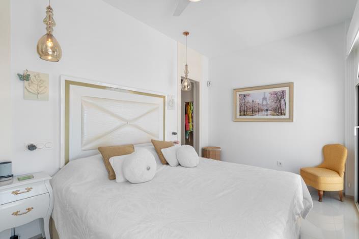 Image No.26-3 Bed Villa for sale