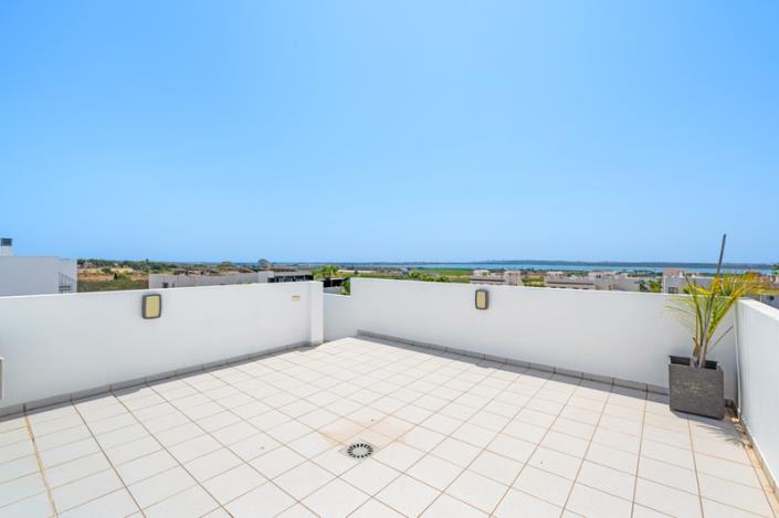 Image No.38-3 Bed Villa for sale