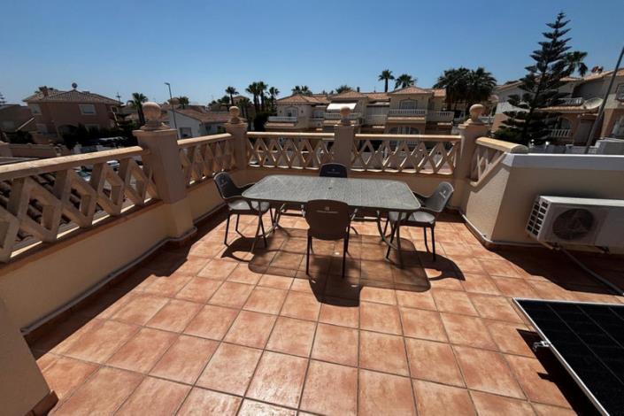 Image No.23-Villa de 5 chambres à vendre à Ciudad Quesada