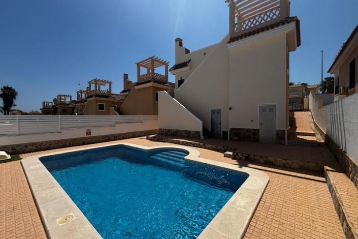 Image No.31-Villa de 5 chambres à vendre à Ciudad Quesada