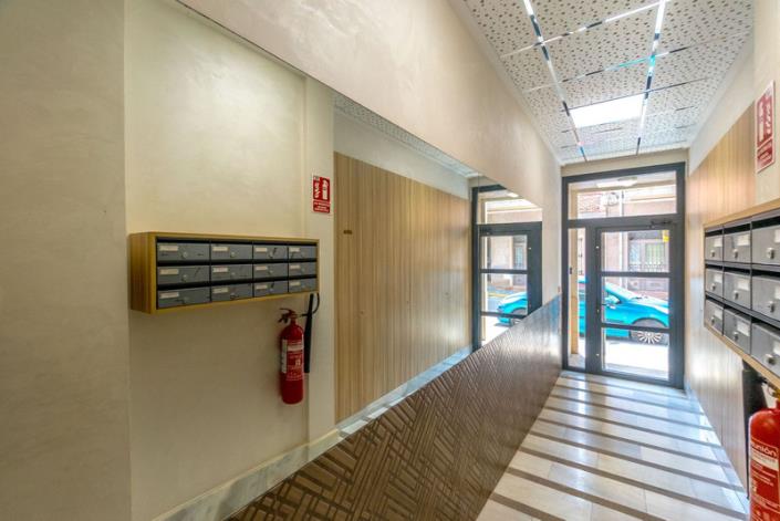 Image No.26-3 Bed Apartment for sale