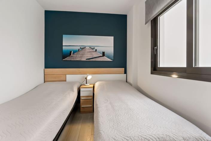 Image No.22-3 Bed Apartment for sale