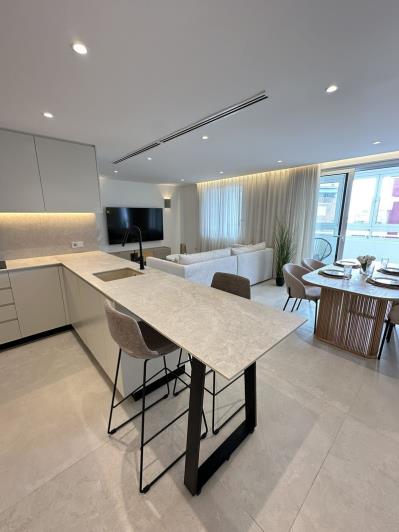 Image No.5-3 Bed Penthouse for sale