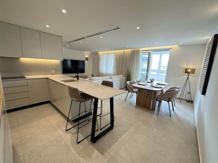 Image No.3-3 Bed Penthouse for sale