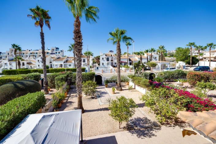 Image No.10-3 Bed Villa / Detached for sale