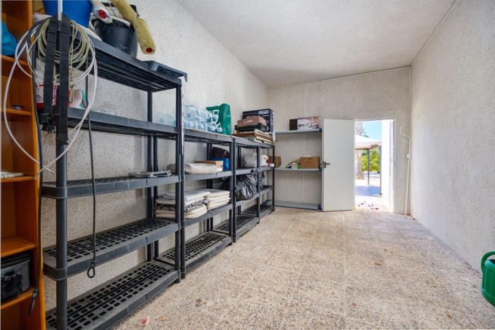 Image No.38-3 Bed Villa / Detached for sale