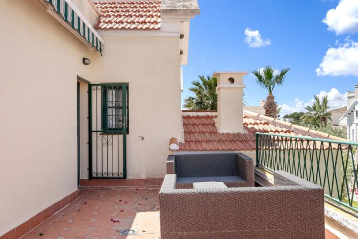 Image No.28-3 Bed Villa / Detached for sale