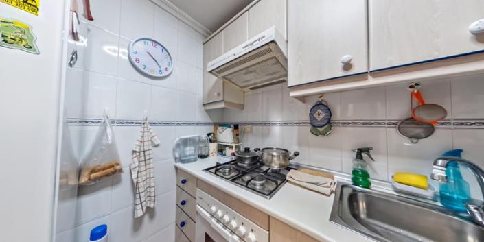 Image No.17-2 Bed Apartment for sale