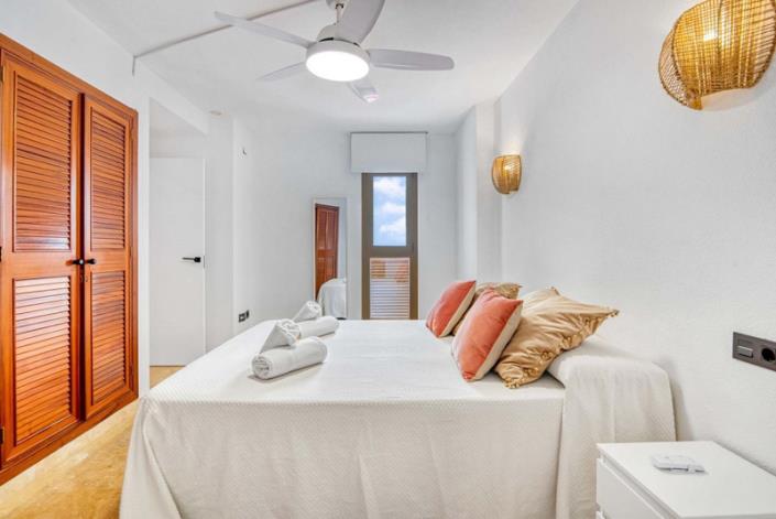 Image No.12-1 Bed Apartment for sale