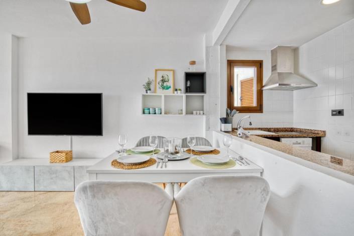 Image No.10-1 Bed Apartment for sale