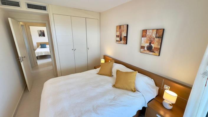 Image No.17-2 Bed Apartment for sale