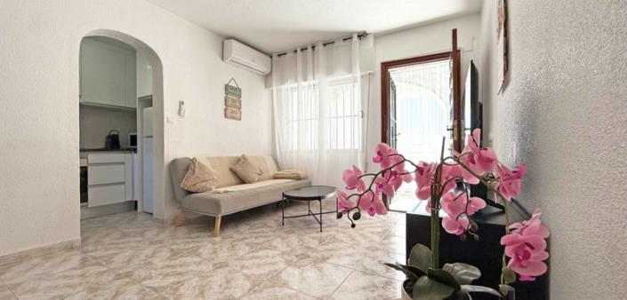 Image No.10-2 Bed Apartment for sale