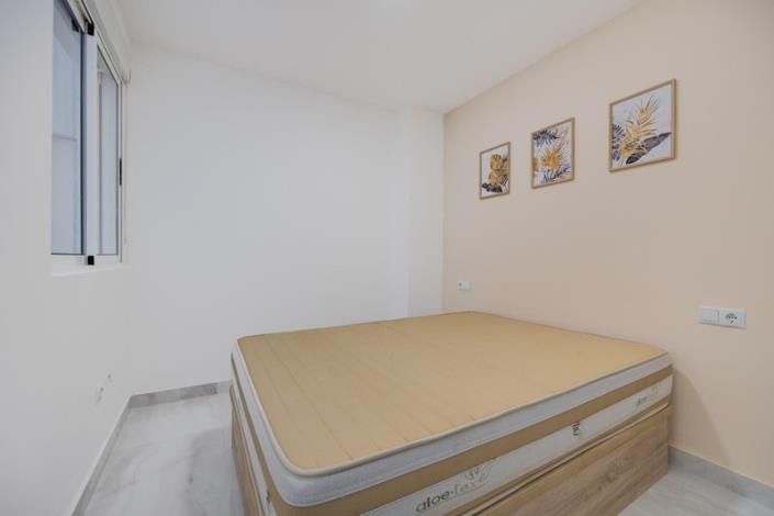 Image No.38-3 Bed Apartment for sale