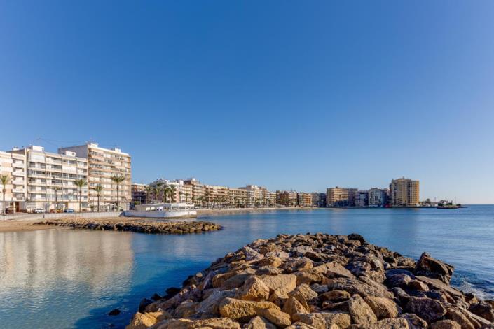 Image No.50-3 Bed Apartment for sale