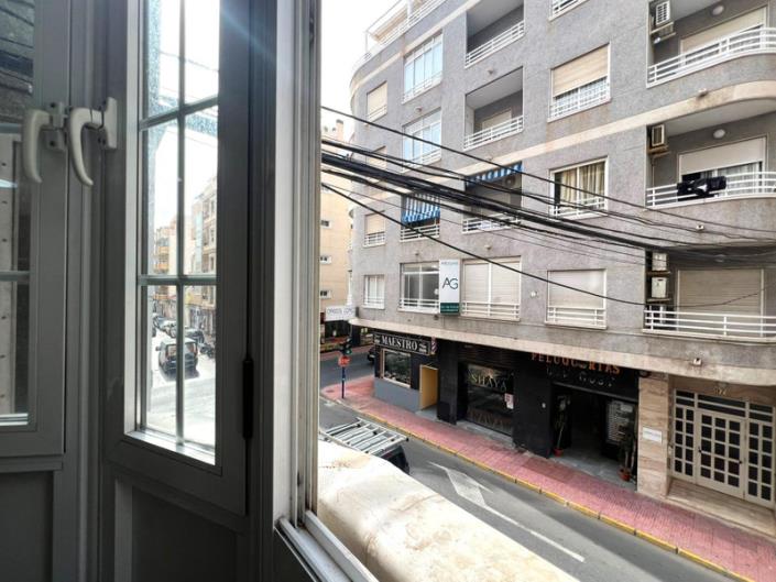 Image No.1-3 Bed Apartment for sale